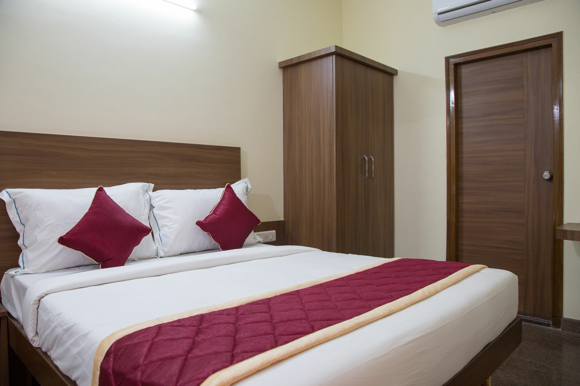Hotel O Champion Comfort Near Hosahalli Metro Station Bengaluru Zewnętrze zdjęcie